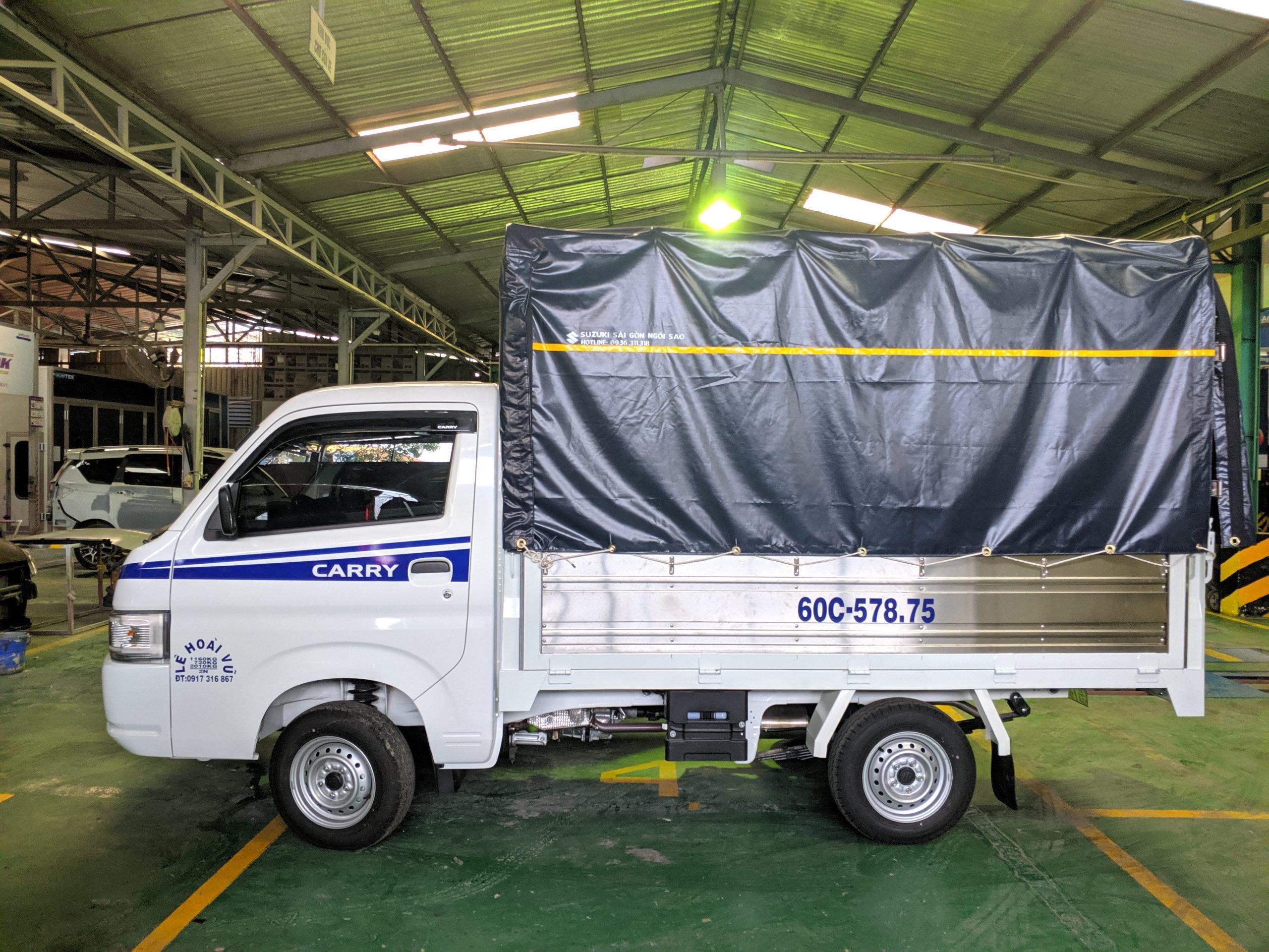 xe tải suzuki 750kg thùng bạt
