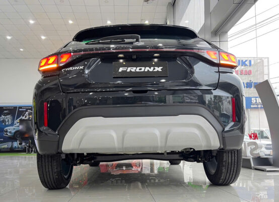 Suzuki Fronx GL 2025 Màu Đen 3 z7364244046141 efdeda7bbb8813465bc8bb301c414a43