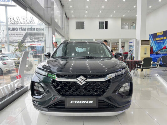 Suzuki Fronx GL 2025 Màu Đen 11 z7364244060823 3613646be8b2de0d7e8feab5208a7e72